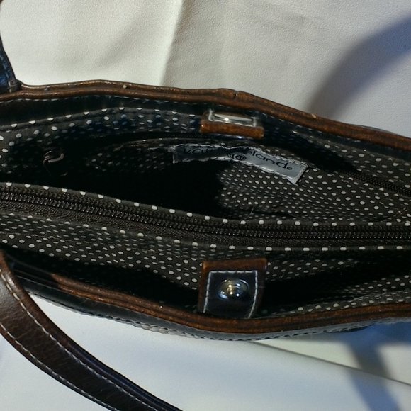 Kathy Ireland straw tote with brown leather trim - Picture 3 of 6